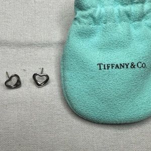 Tiffany&Co. Sterling Silver Elsa Peretti Heart Earrings